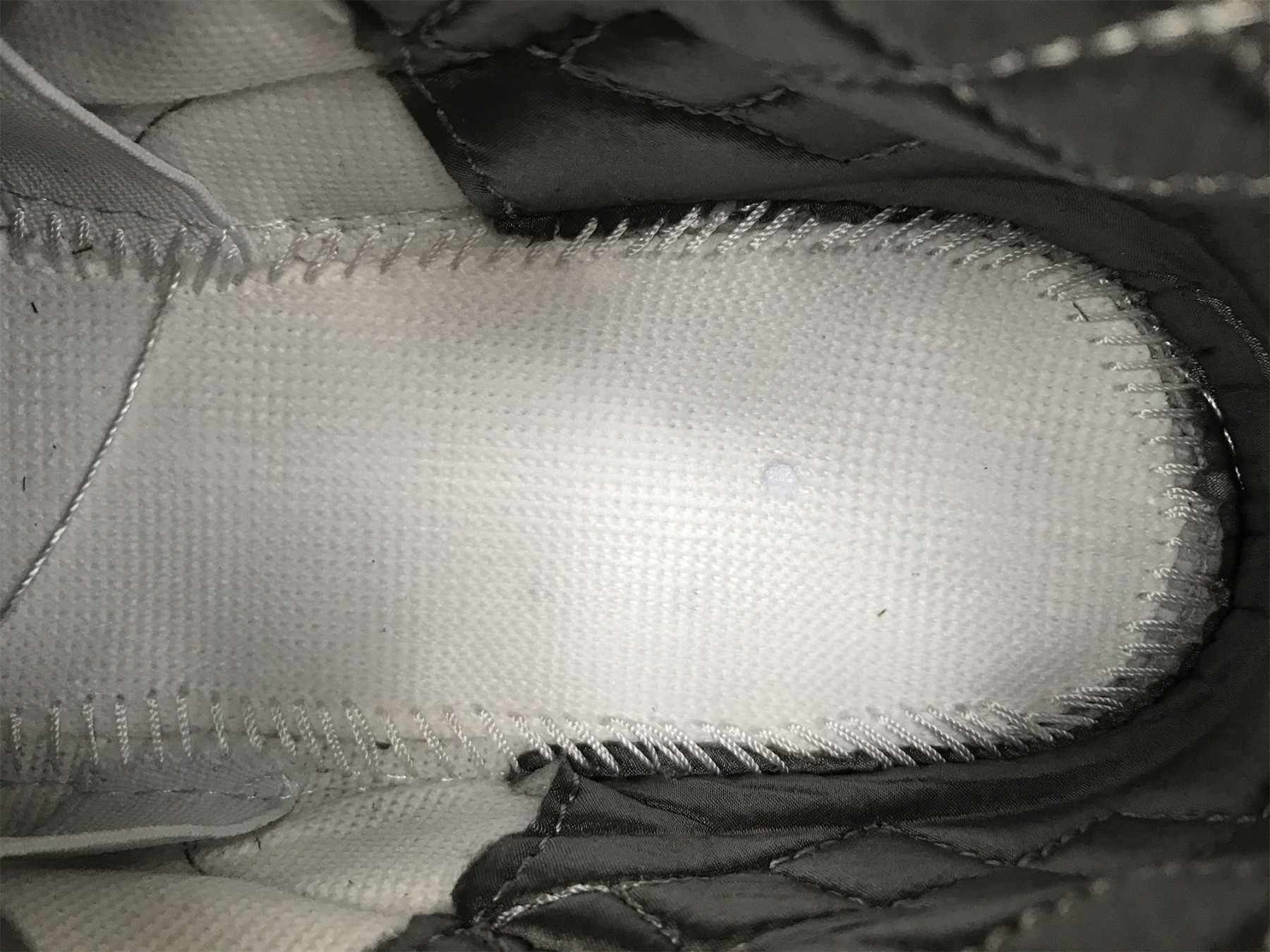 UA A MA MANIÃ‰RE X WMNS AIR JORDAN 3 RETRO SP 