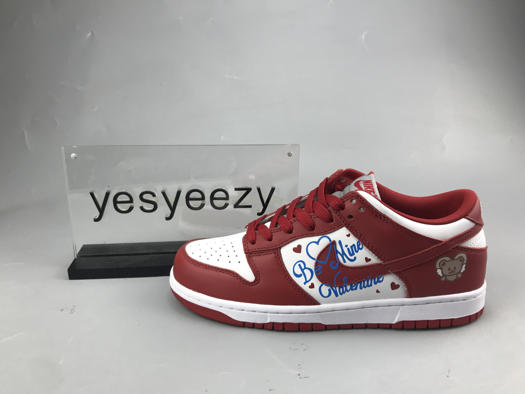 UA NIKE DUNK LOW SP 