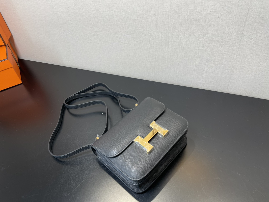 H**me5 Constance 24 Black Epsom 9.4" x 5.9" x 3"
