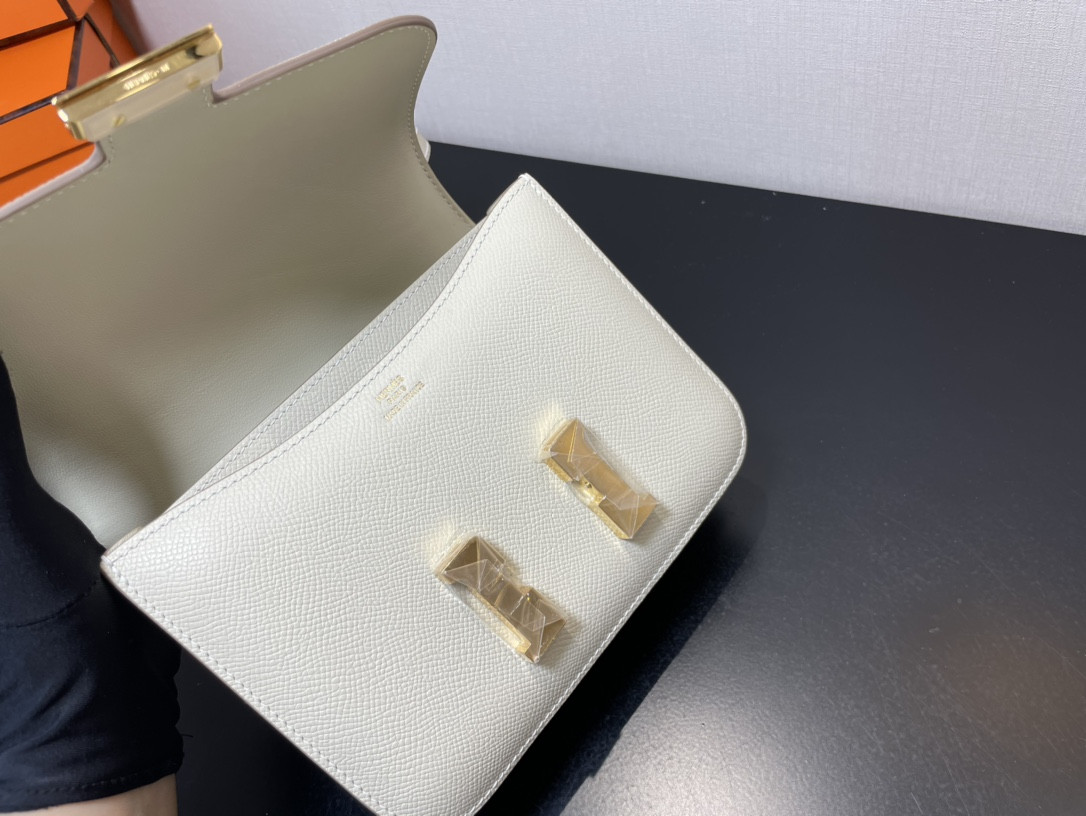 H**me5 Constance 19 Epsom Gold Hardware 7.25" x 6.25" x 2.25"