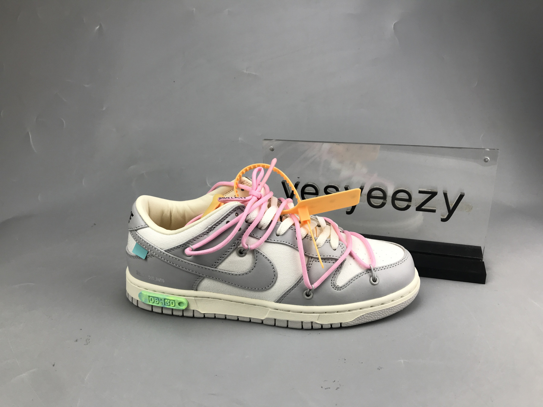 UA NIKE OFF-WHITE X DUNK LOW 