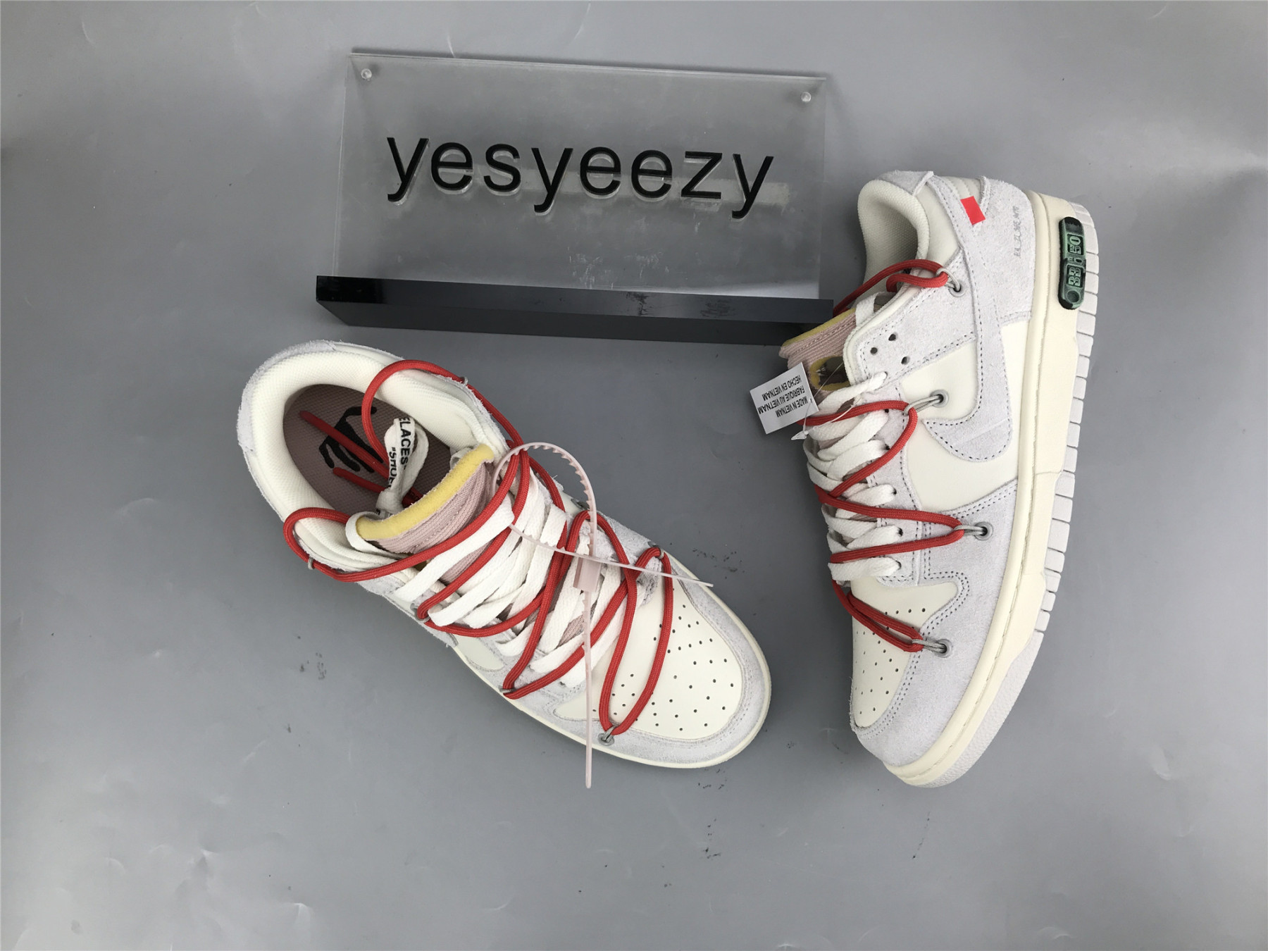 UA NIKE OFF-WHITE X DUNK LOW 