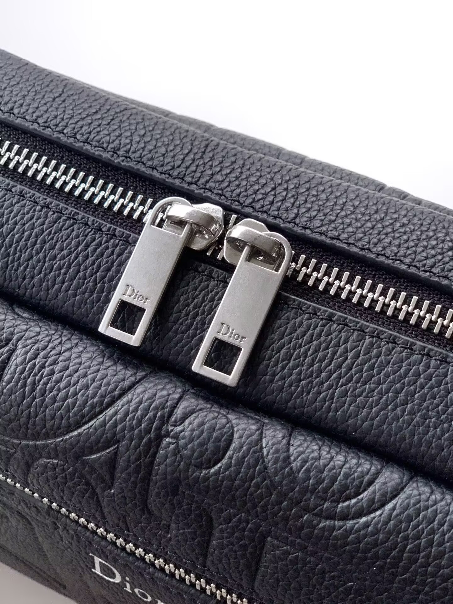 D10r Rider Shoulder Bag with Zipper 23x15x6.5cm