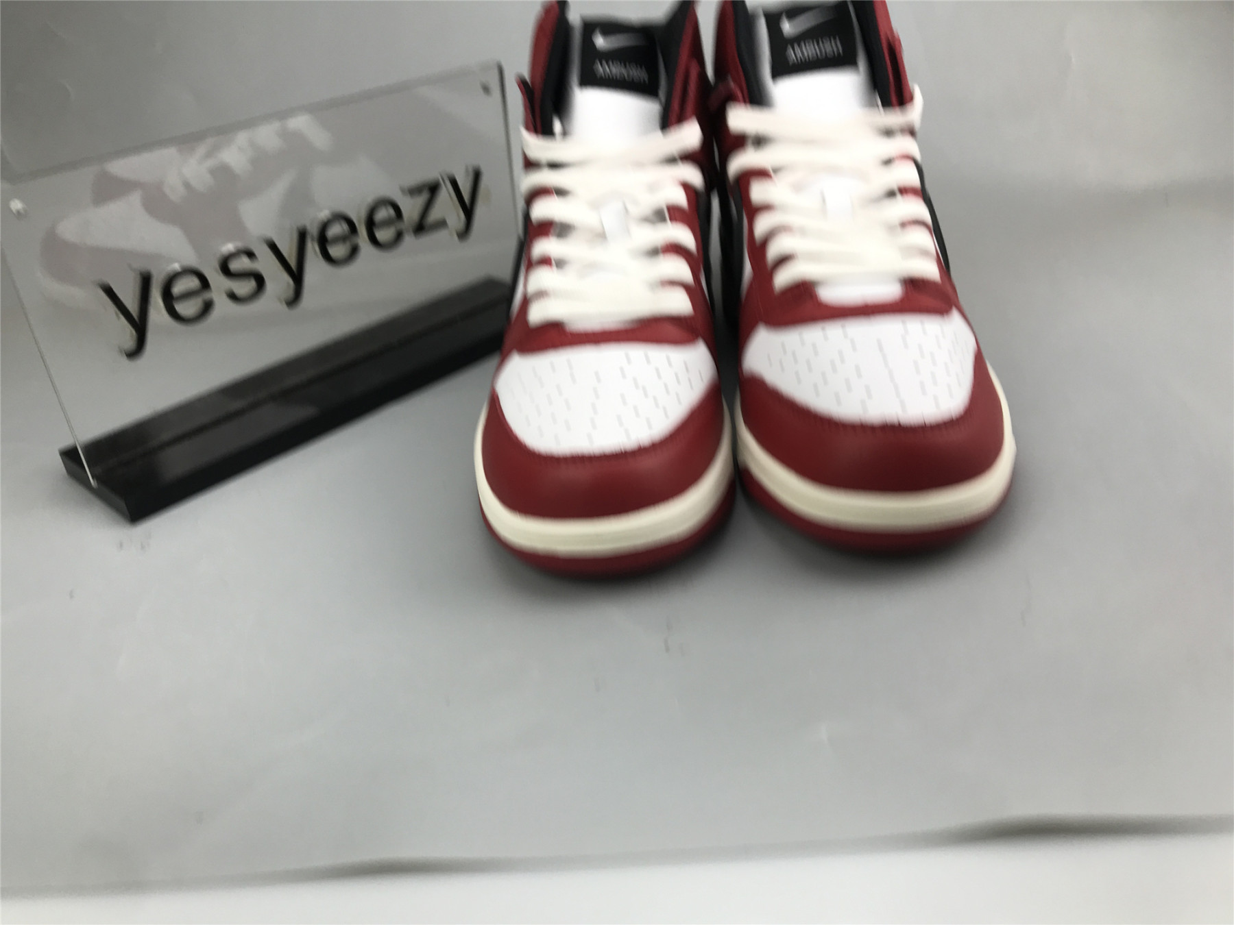 UA NIKE SB DUNK HIGH VARSITY RED BLACK WHITE