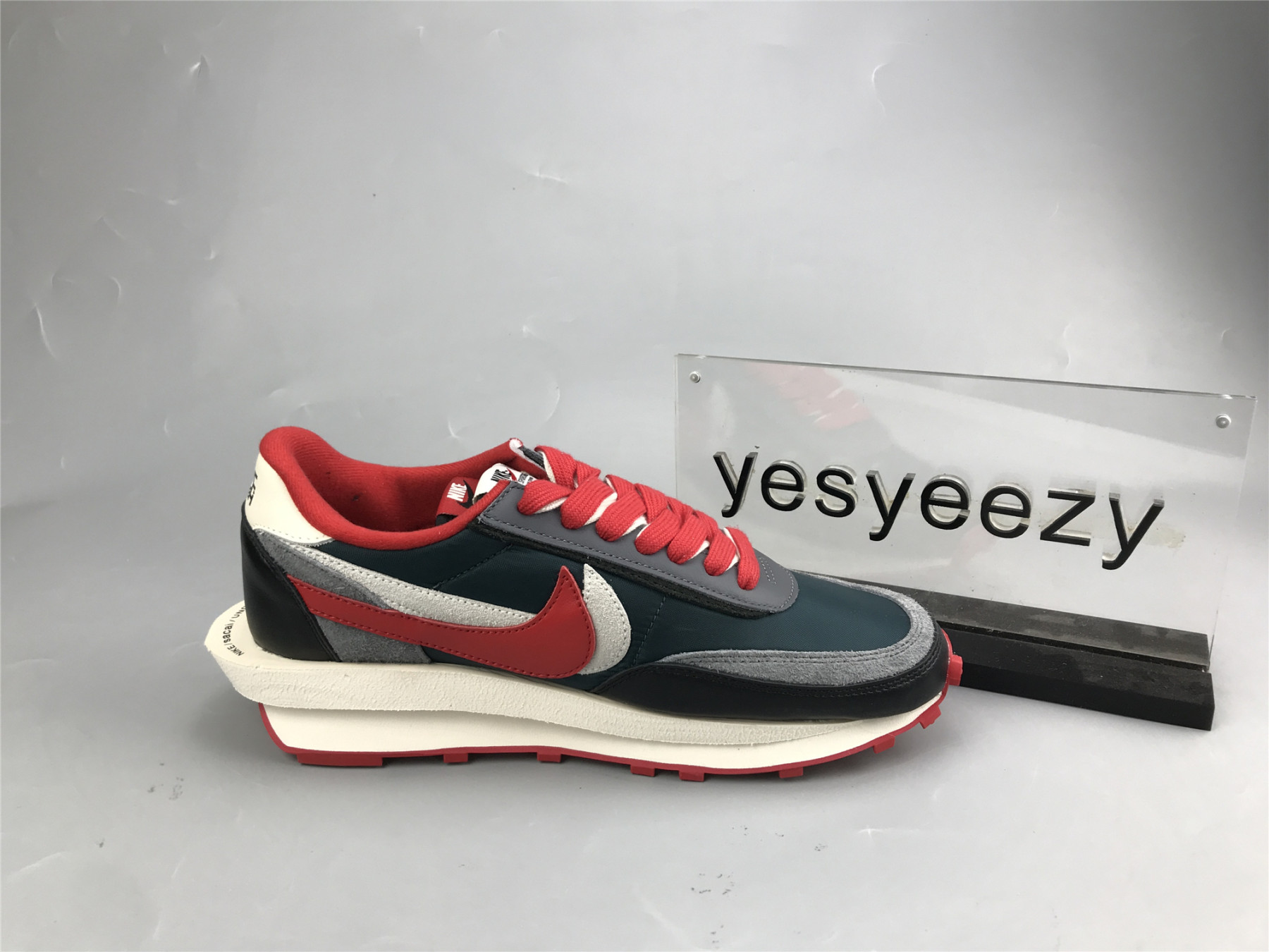 UA NIKE SACAI X UNDERCOVER X LDWAFFLE 