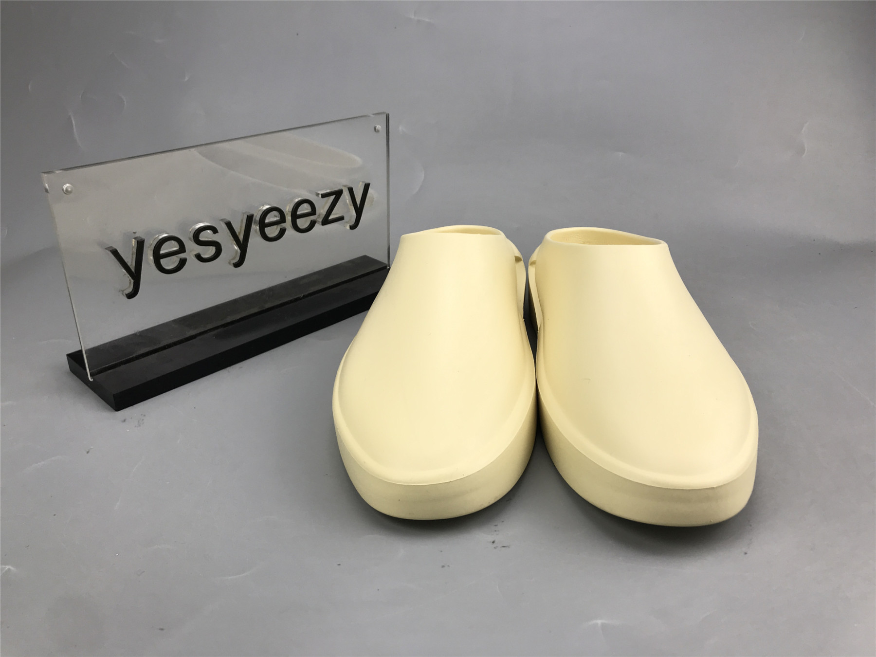 UA FEAR OF GOD CALIFORNIA BACKLESS SLIP-ON 