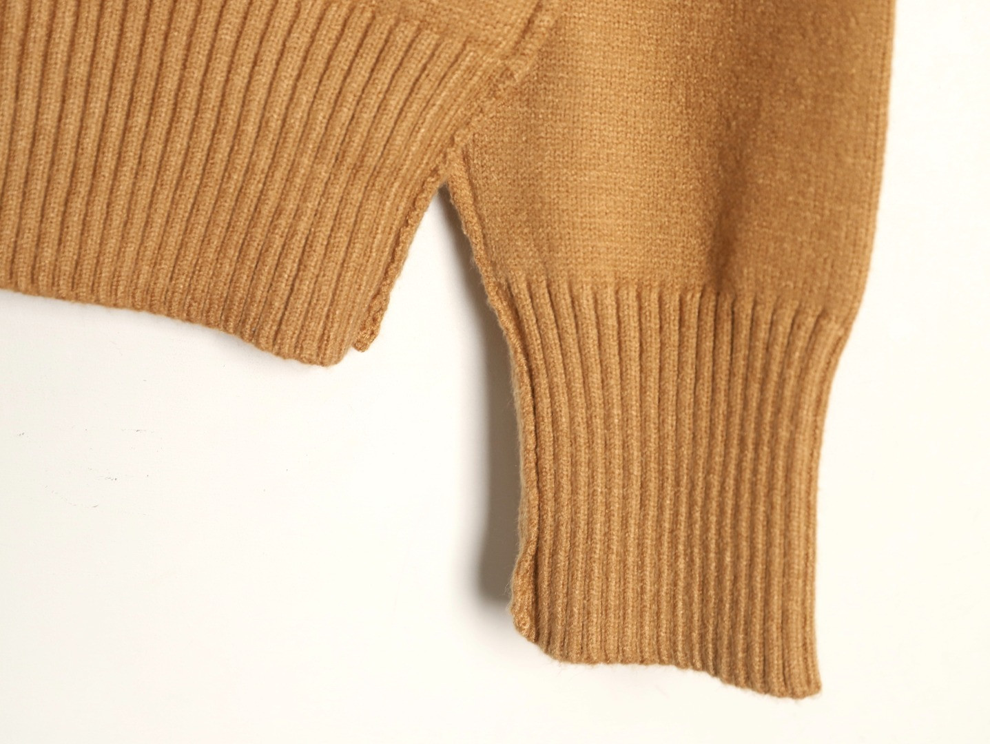 AMI PARIS Knitting Sweaters