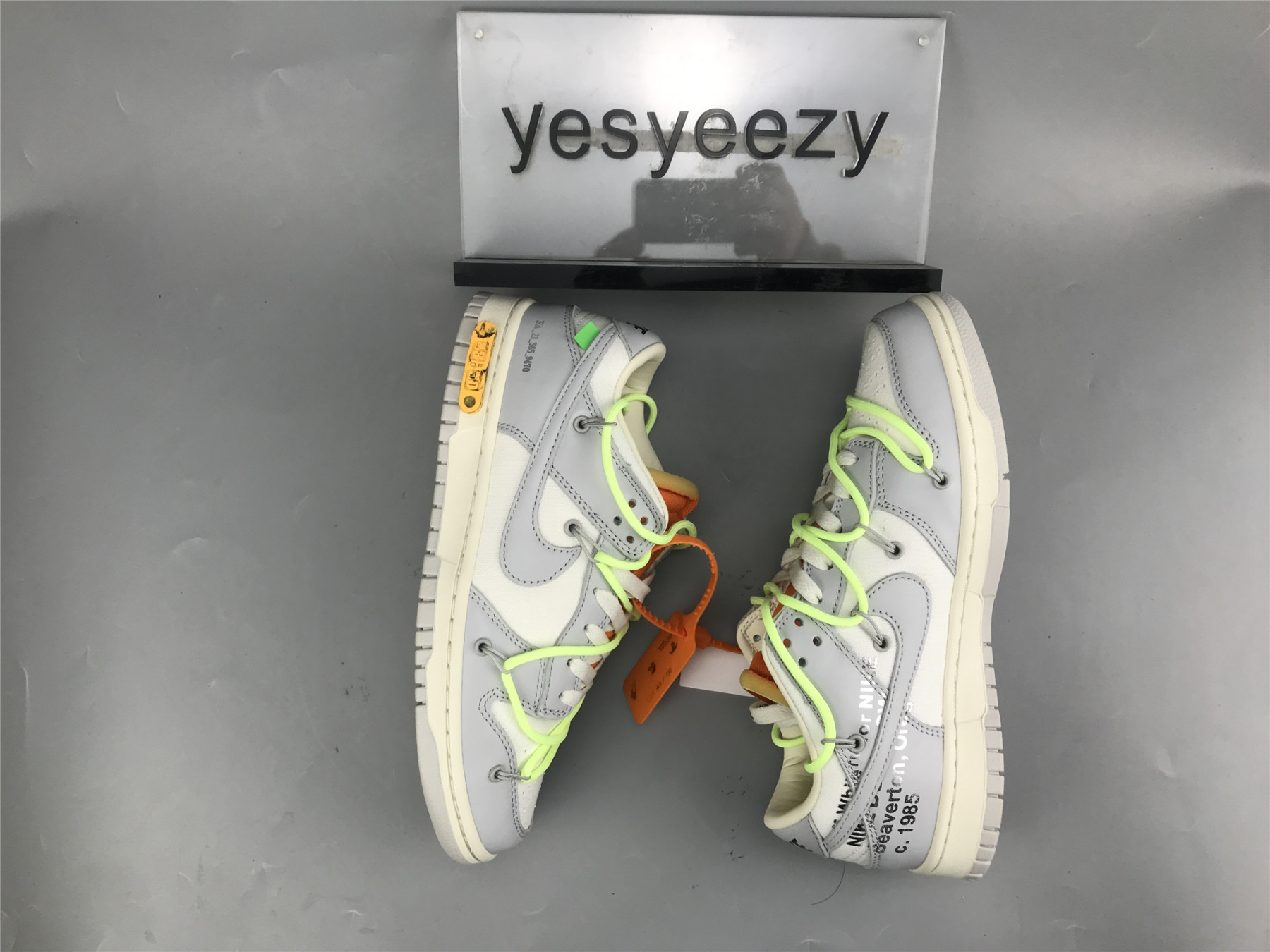 UA NIKE OFF-WHITE X DUNK LOW 