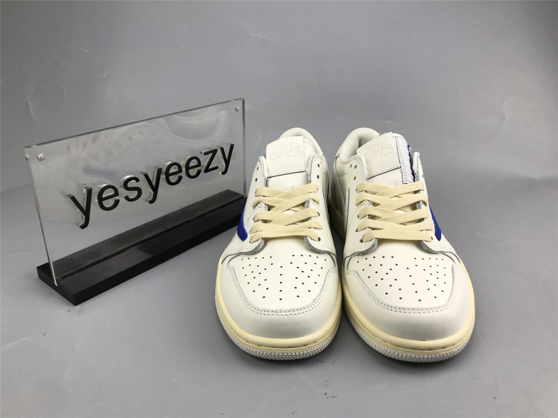 UA AIR JORDAN 1 LOW RETRO OG SP