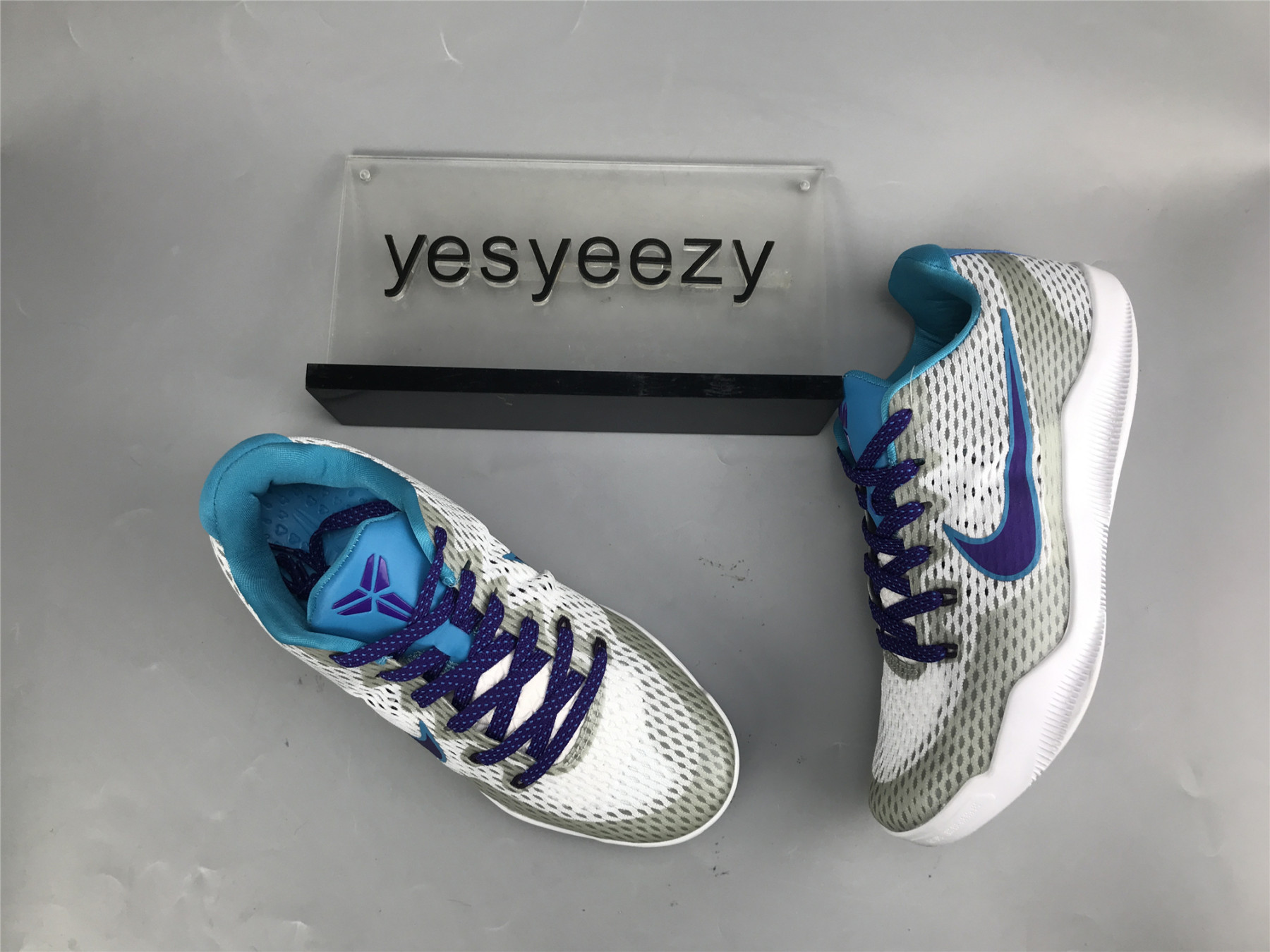 UA NIKE KOBE 11 EP 