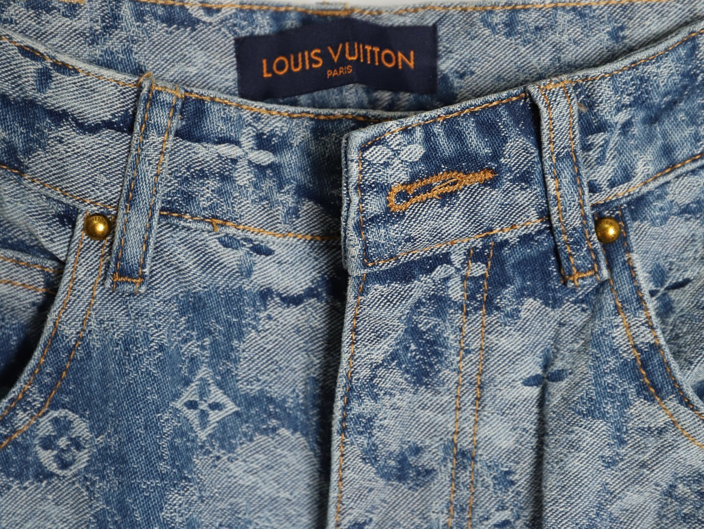 L0vis Vvtt0n LV Jeans Suit