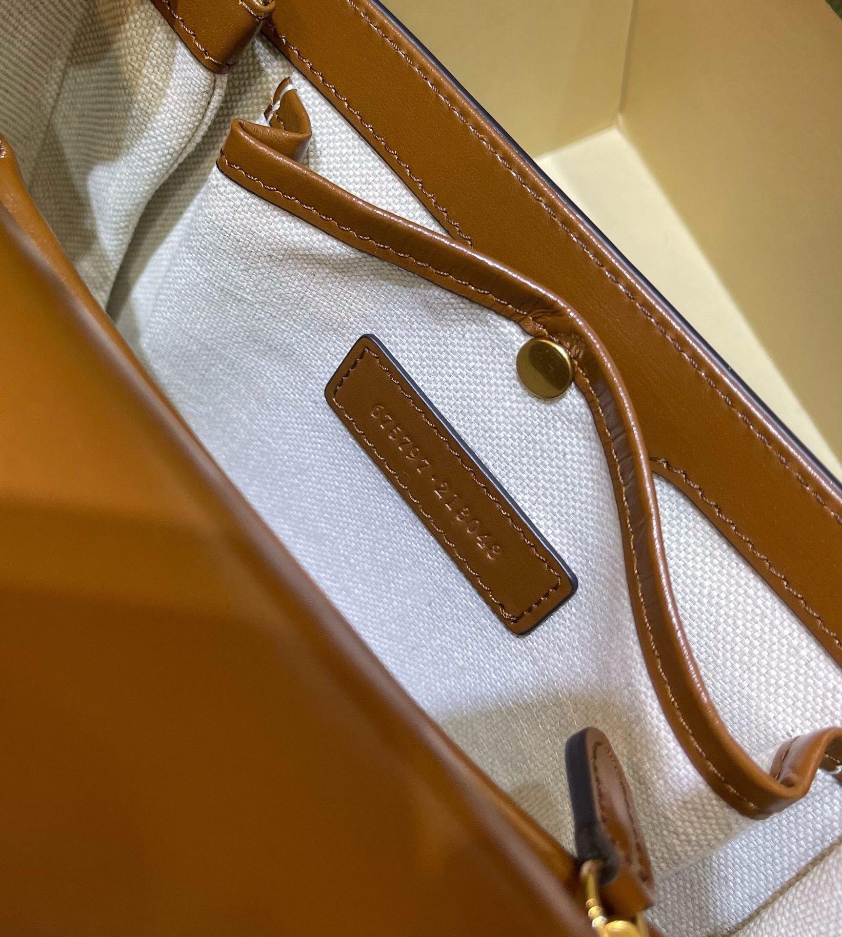 Gvc*1 small bamboo tote