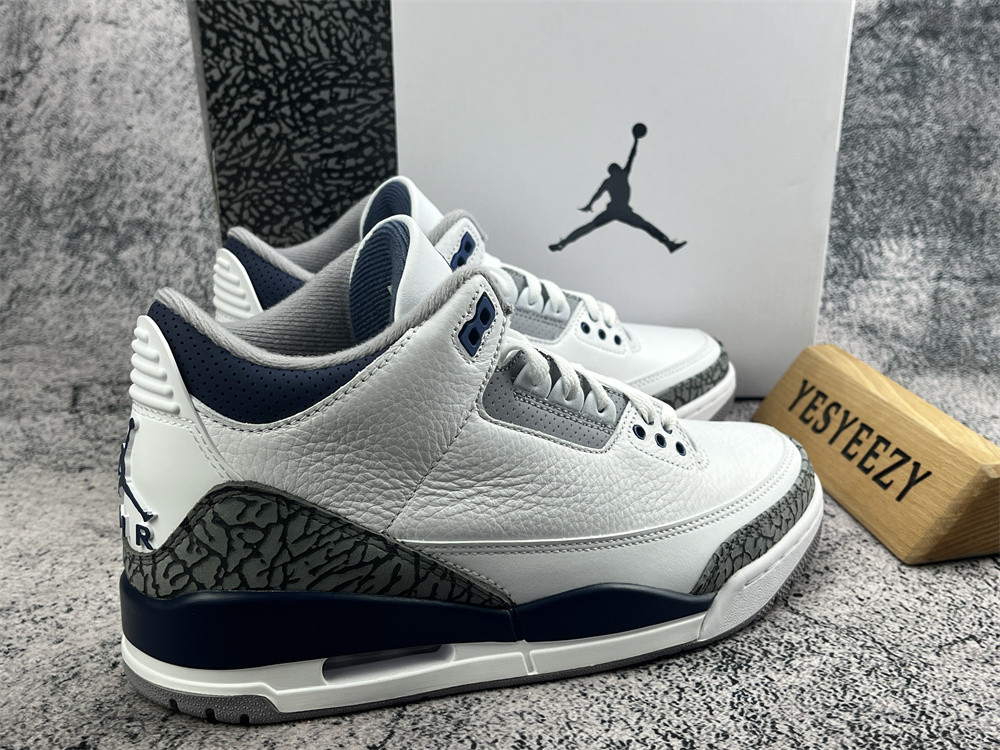 UA AIR JORDAN 3 RETRO 