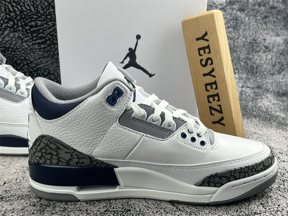 UA AIR JORDAN 3 RETRO 