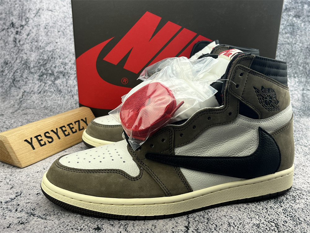 UA TRAVIS SCOTT X AIR JORDAN 1 RETRO HIGH OG 