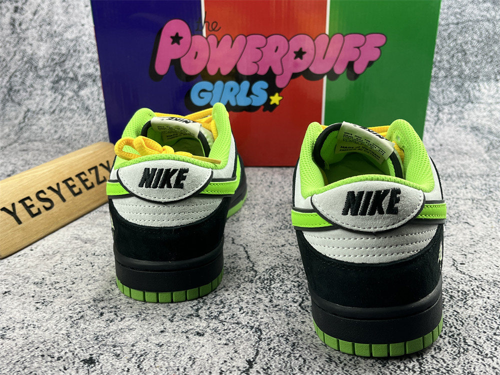 UA NIKE SB X POWERPUFF GIRLS DUNK LOW