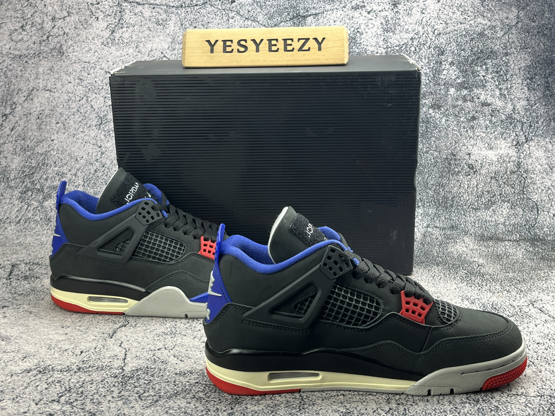 UA Jordan 4 Retro
