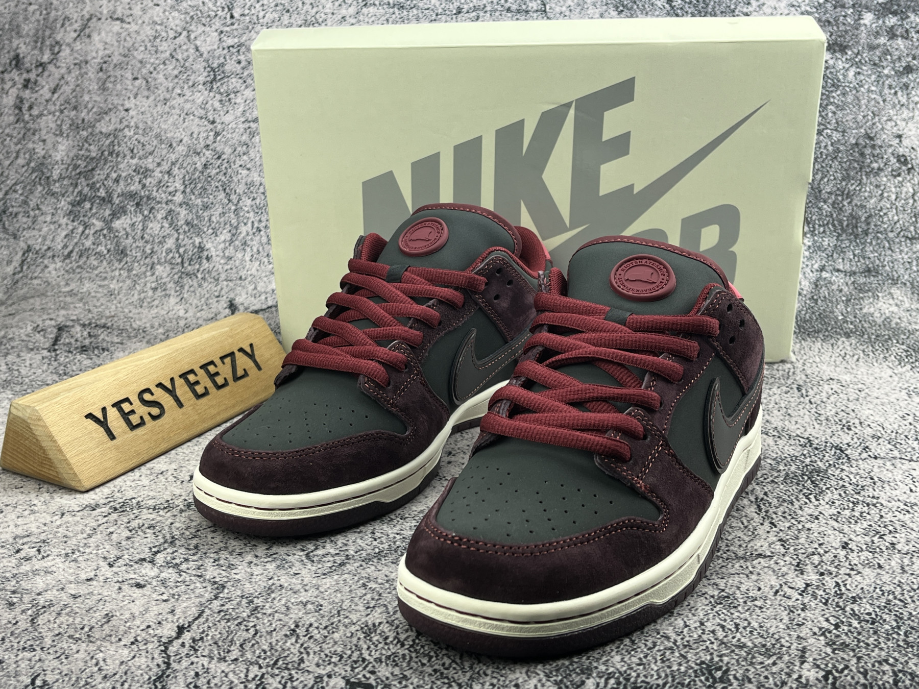 UA Nike SB Dunk Low