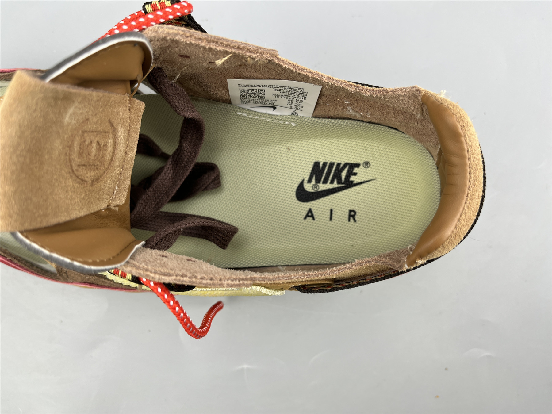 UA NIKE CLOT X AIR MAX 1 