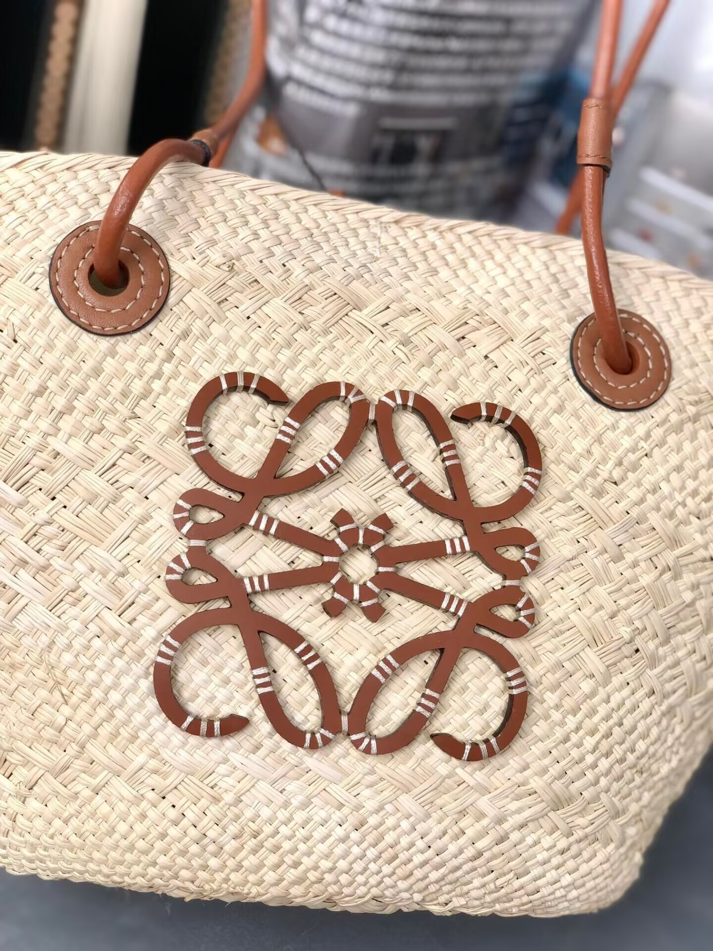 L0ew* Anagram Basket 17x38x13cm