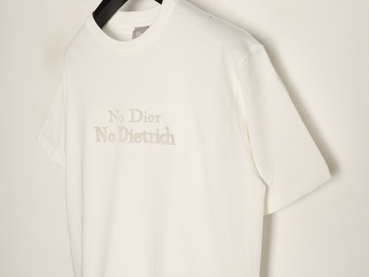 D10r Short-sleeved T-shirt