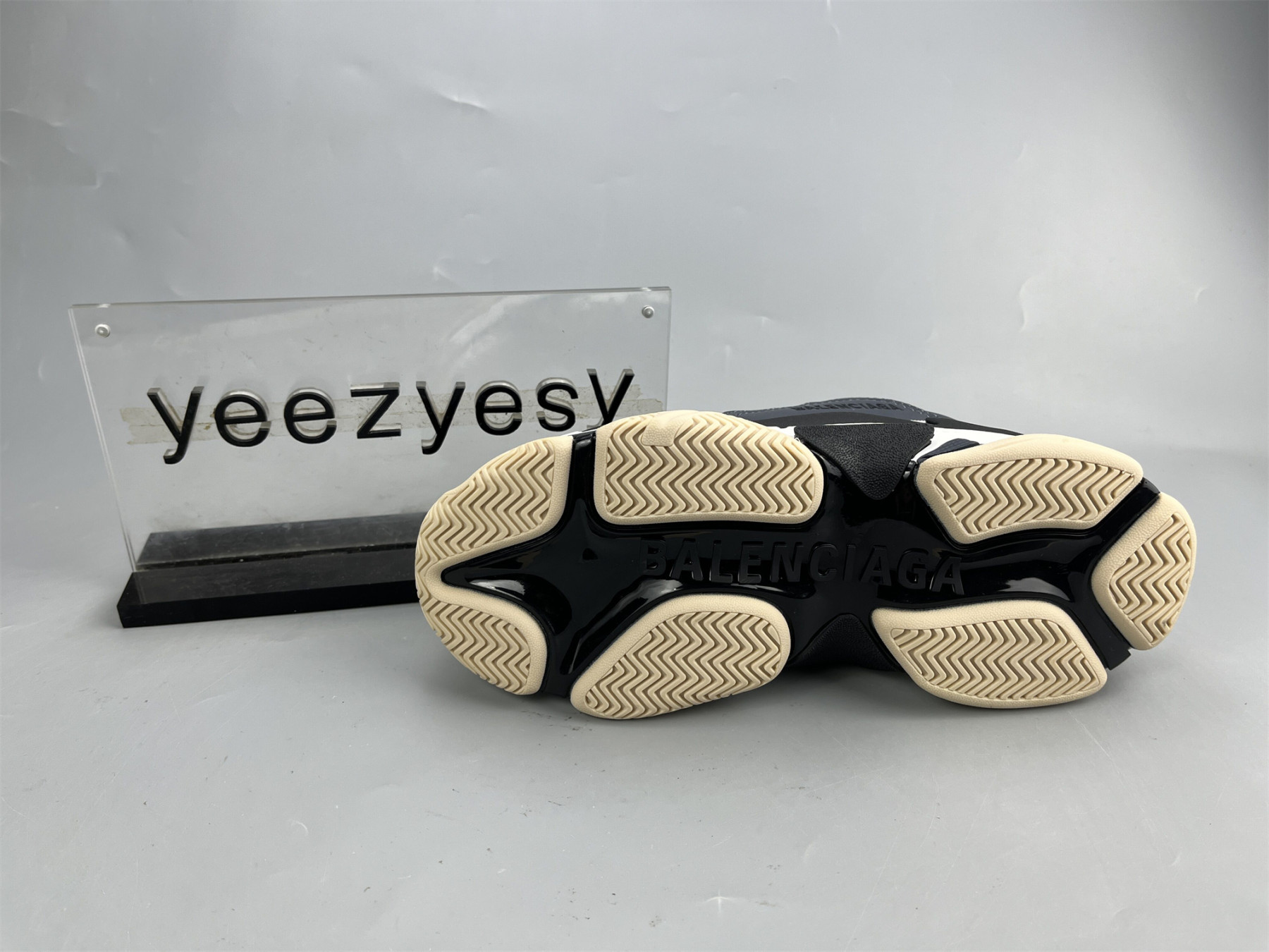 UA TRIPLE S CLEAR SOLE GREY WHITE BLUE
