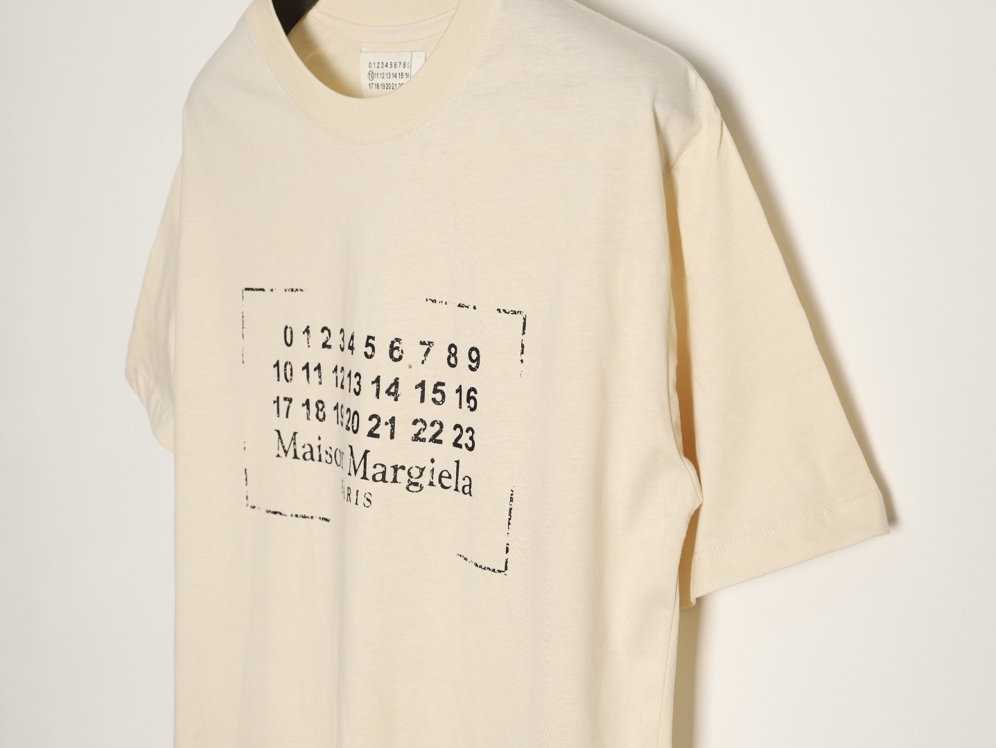 Ma1s0n Marg*e1a 26SS Short-sleeved T-shirt