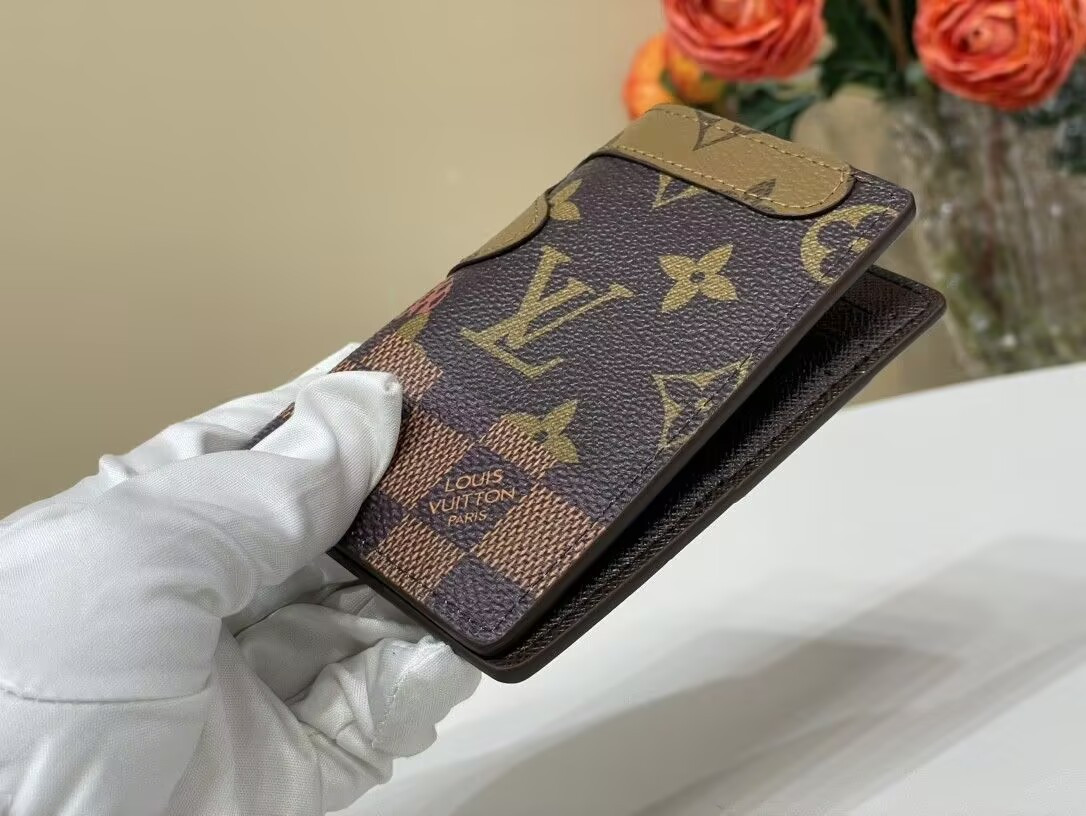 LV Wallet Card Holder N40632