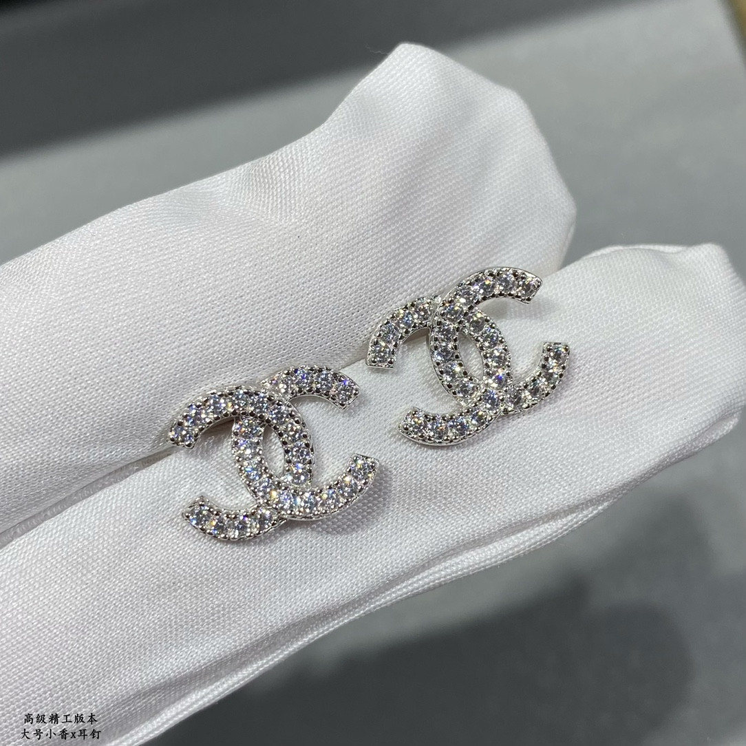 Ch**el Large Ch**el Earrings 1.2cm