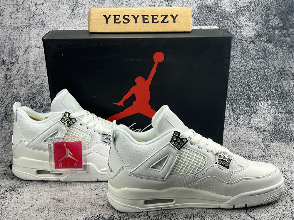 UA AIR JORDAN 4 RETRO "PURE MONEY"