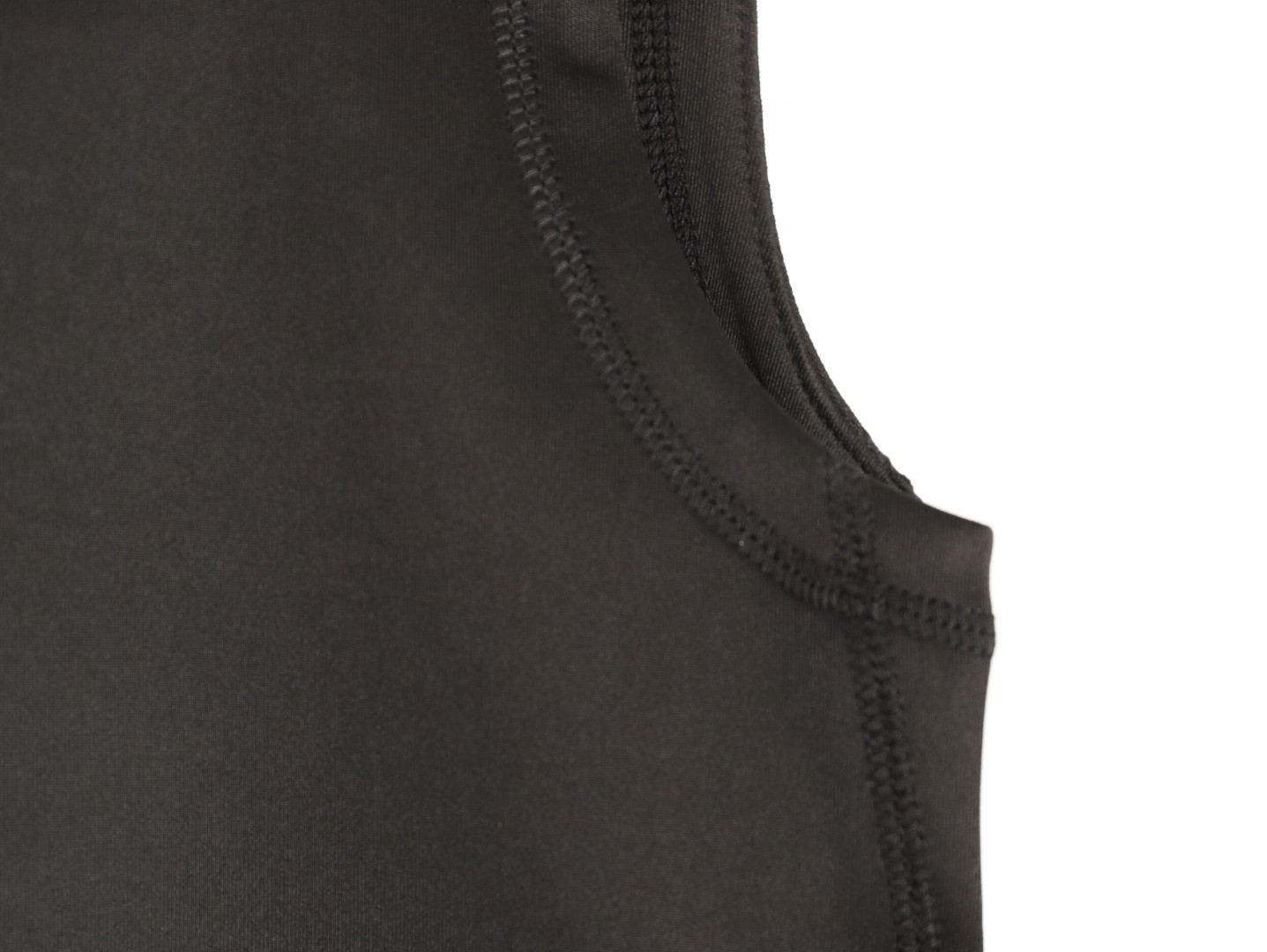 Bv*b*rry Vest