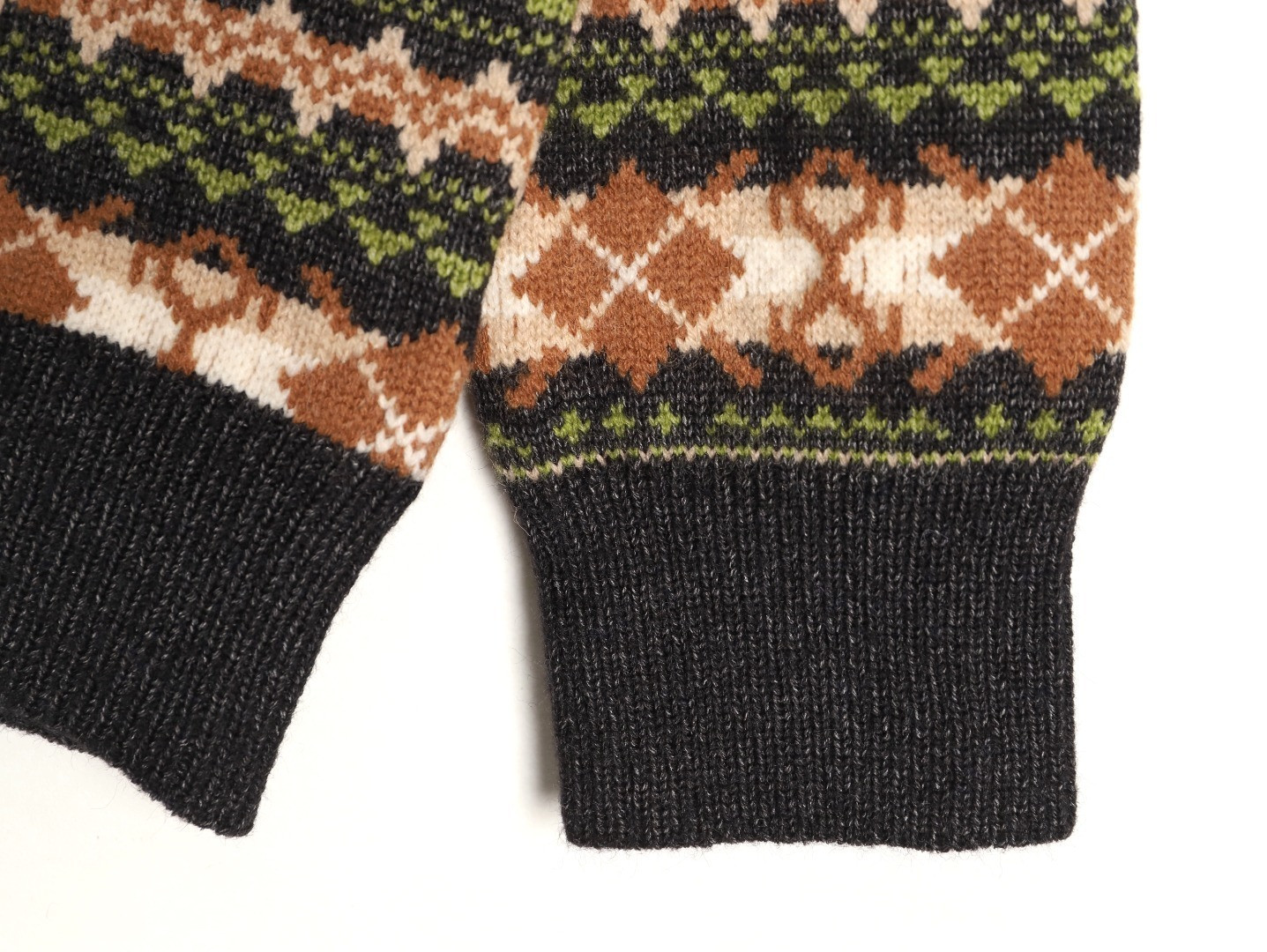 L0ew* 24SS Sweaters