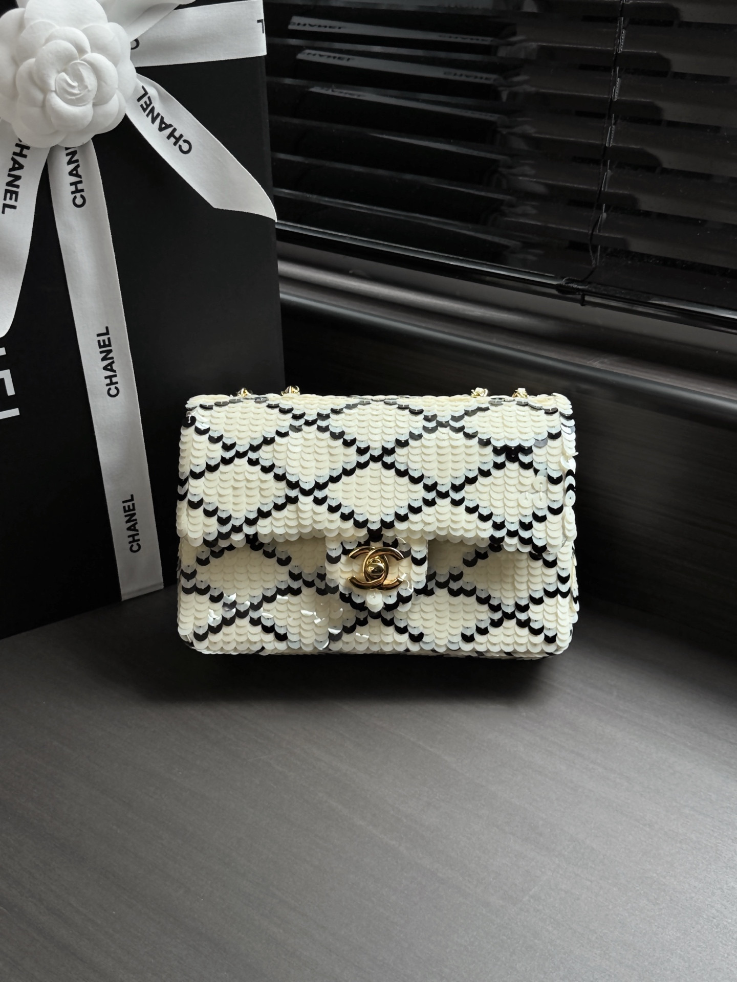 Ch**el Flap Bag AS4561 14x21x8cm