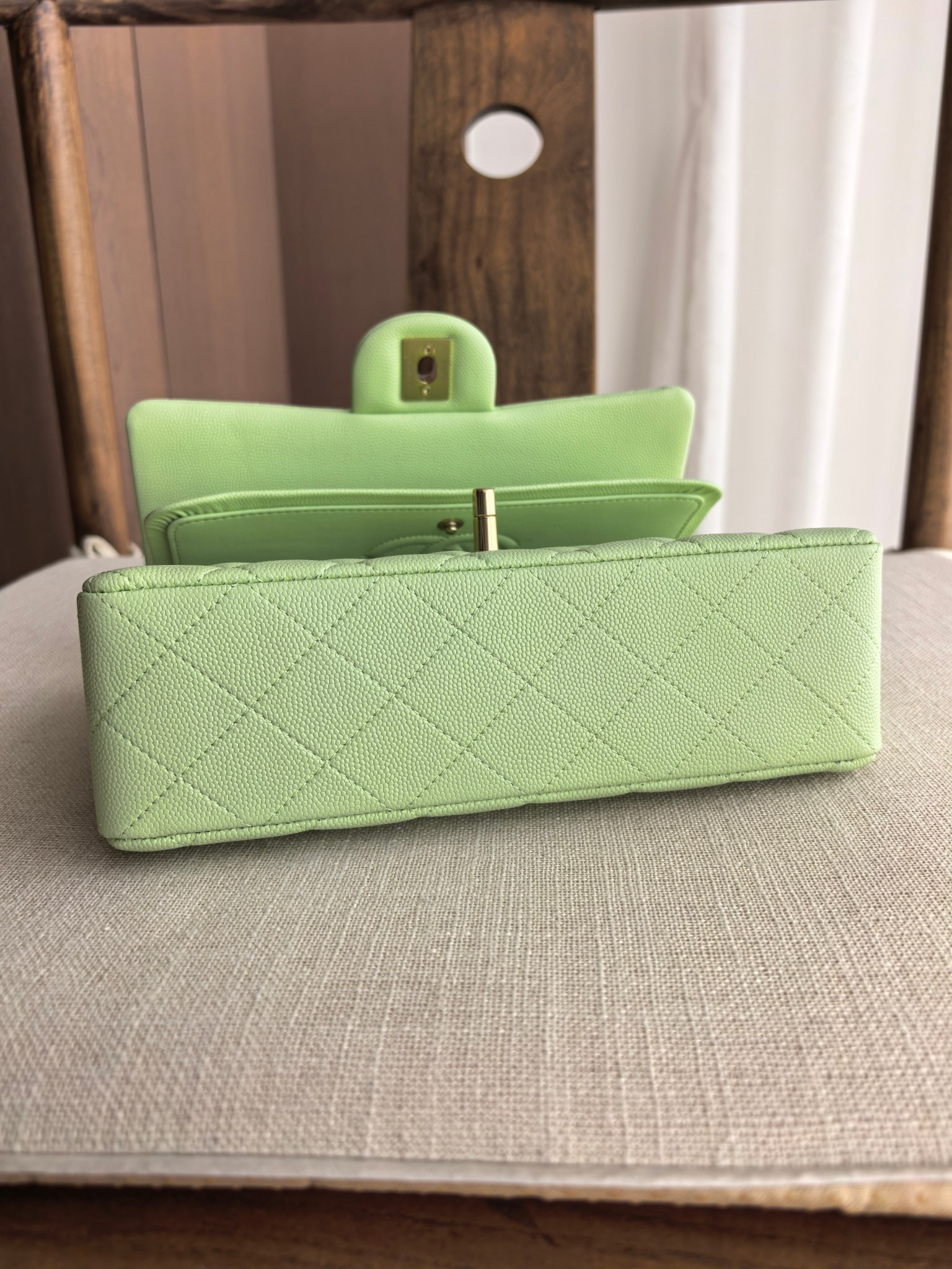 Ch**el Classic Flap handbag Mint Green Bag with Light Gold Hardware A01113 23x14.5x6cm