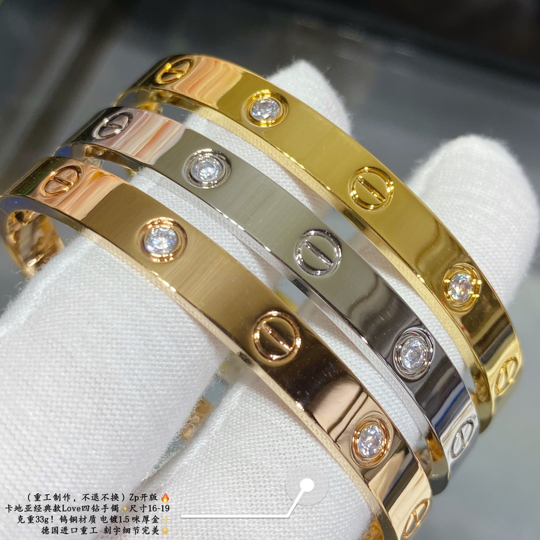 Ca*t1er Love four D1am0nd Bracelet(No returns or exchanges accepted)