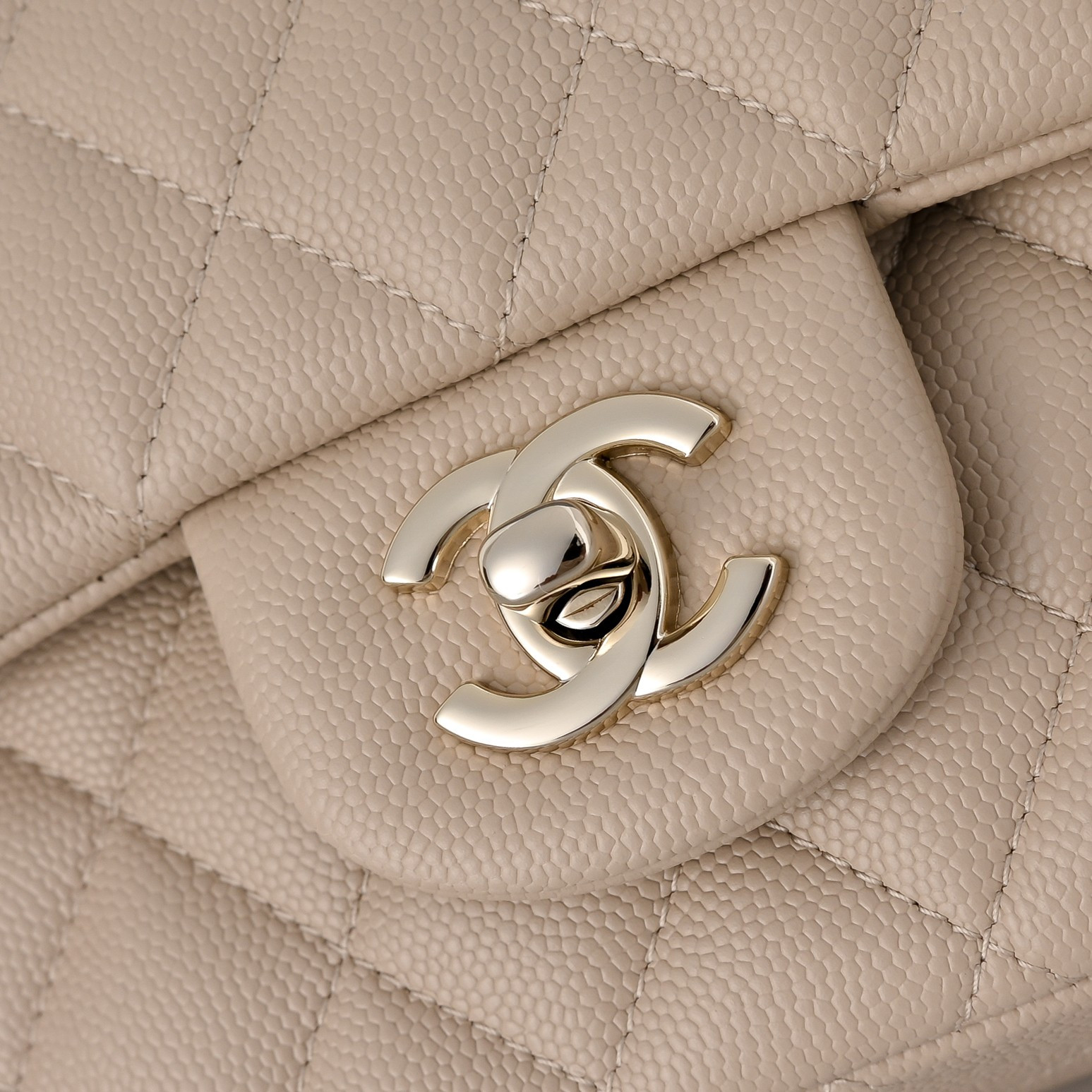 Ch**el Classic Flap Milk Tea Caviar Leather Light Gold Hardware A01112 15.5x25.5x6.5cm
