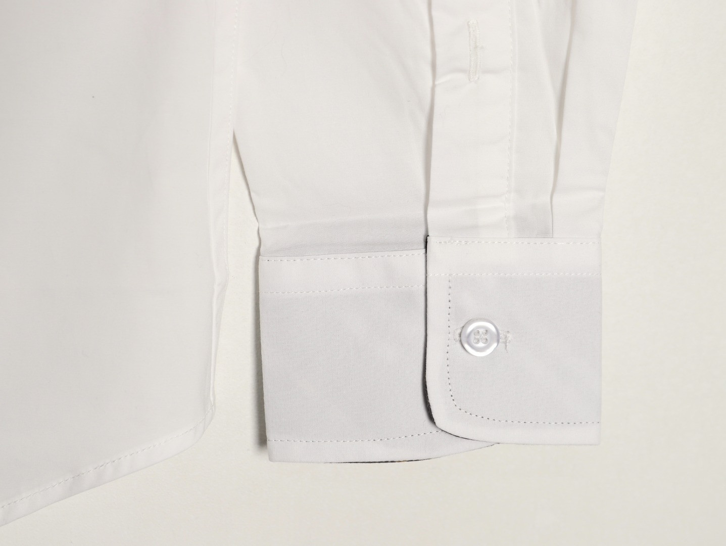 Bv*b*rry Long-sleeved Shirts
