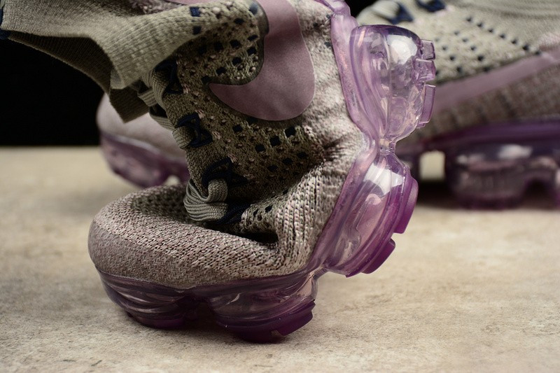 UA Nike Wmns Air Vapormax Flyknit "Touch Of Sweetness"
