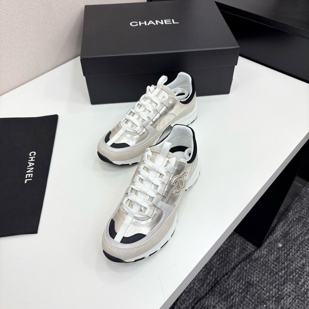 UA Ch**el Sneaker