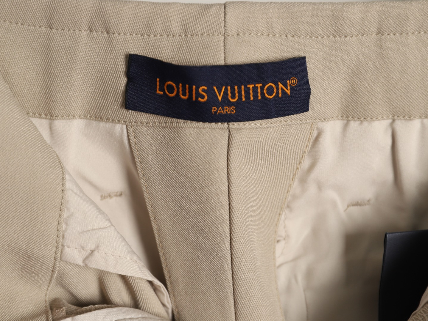 L0vis Vvtt0n Trousers