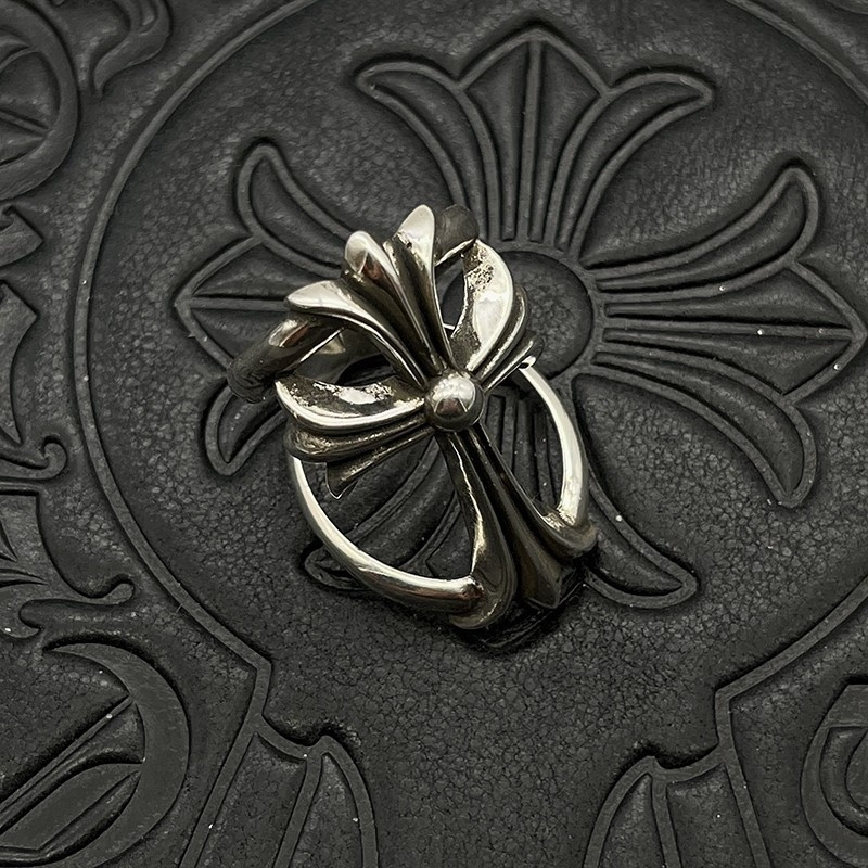 Ch*0me He**ts Cross Cutout Ring