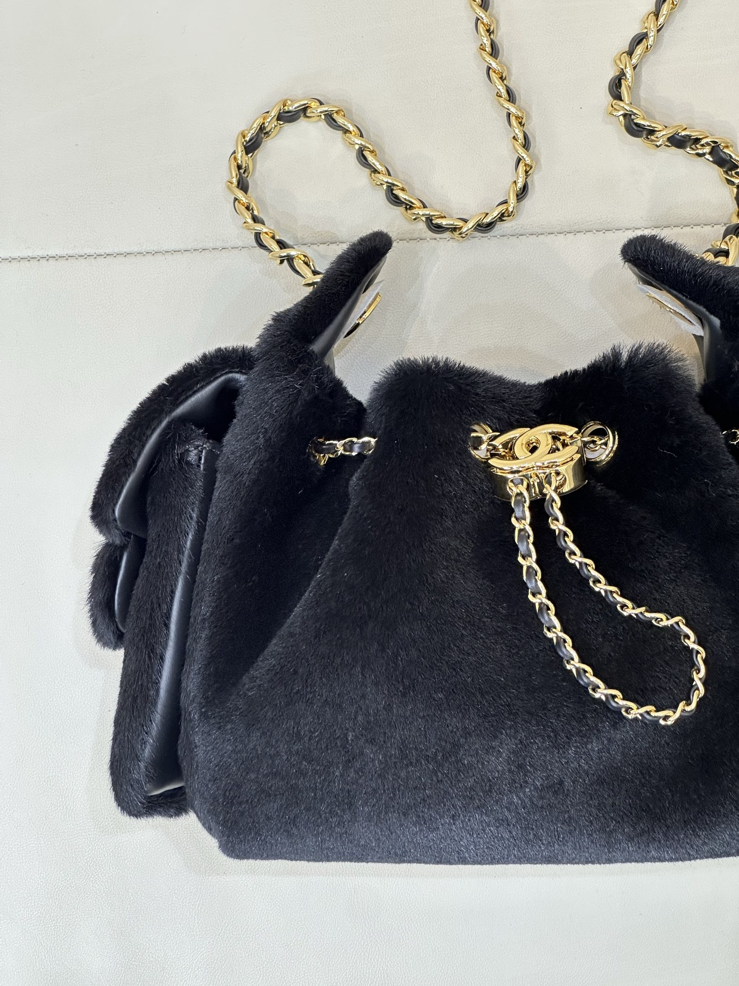 Ch**el 25C Bucket Bag 20x22x12.5cm