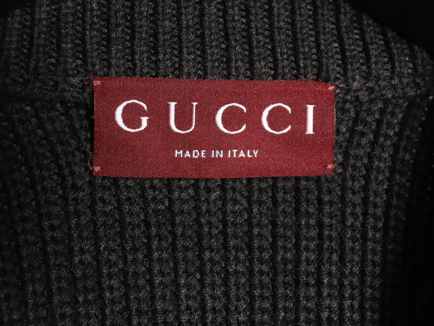 Gvc*1 GUC Sweaters