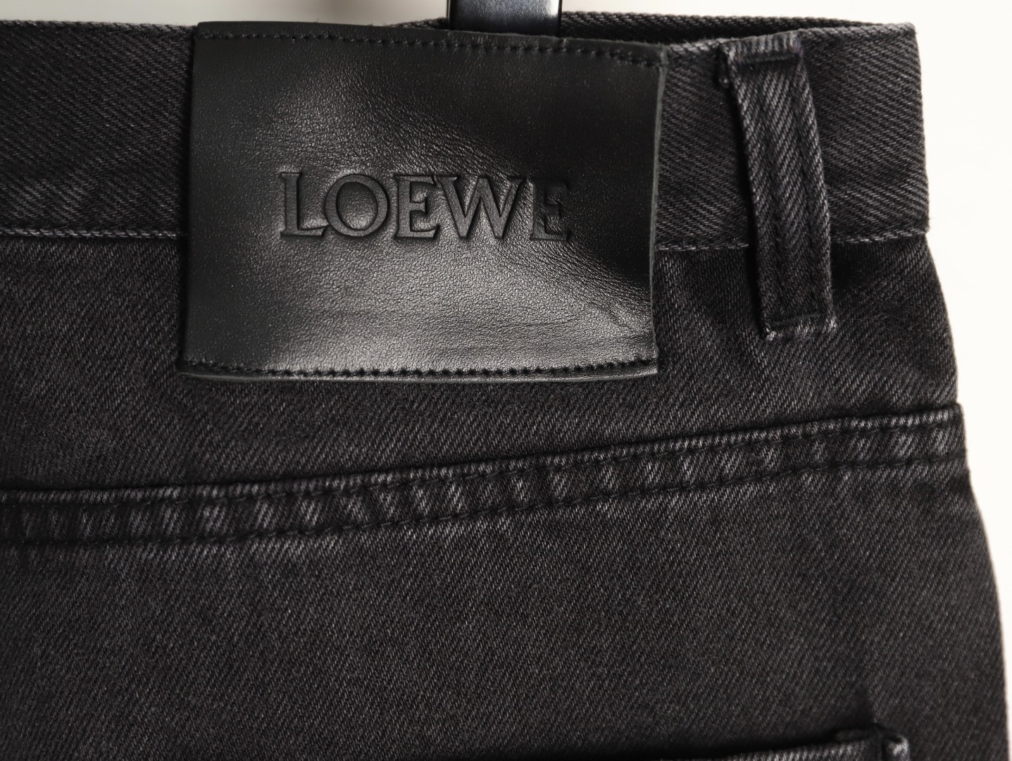 L0ew* 25Fw Jeans