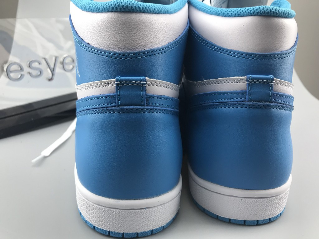 UA AIR JORDAN 1 RETRO HIGH OG "UNC"