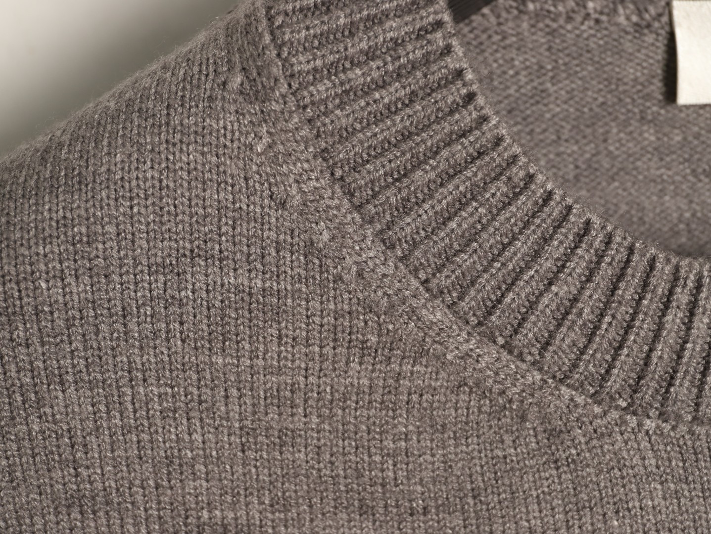 Ce1i*e Sweaters
