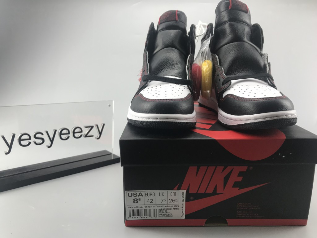 UA AIR JORDAN 1 RETRO HIGH OG 
