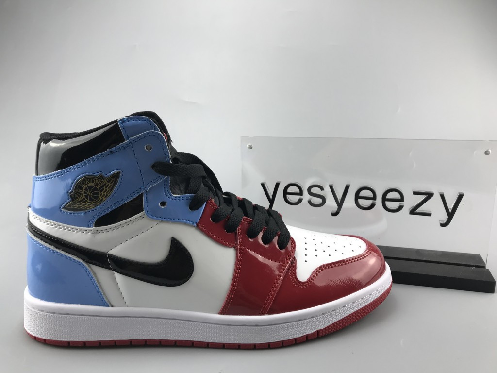 UA AIR JORDAN 1 RETRO HIGH OG 