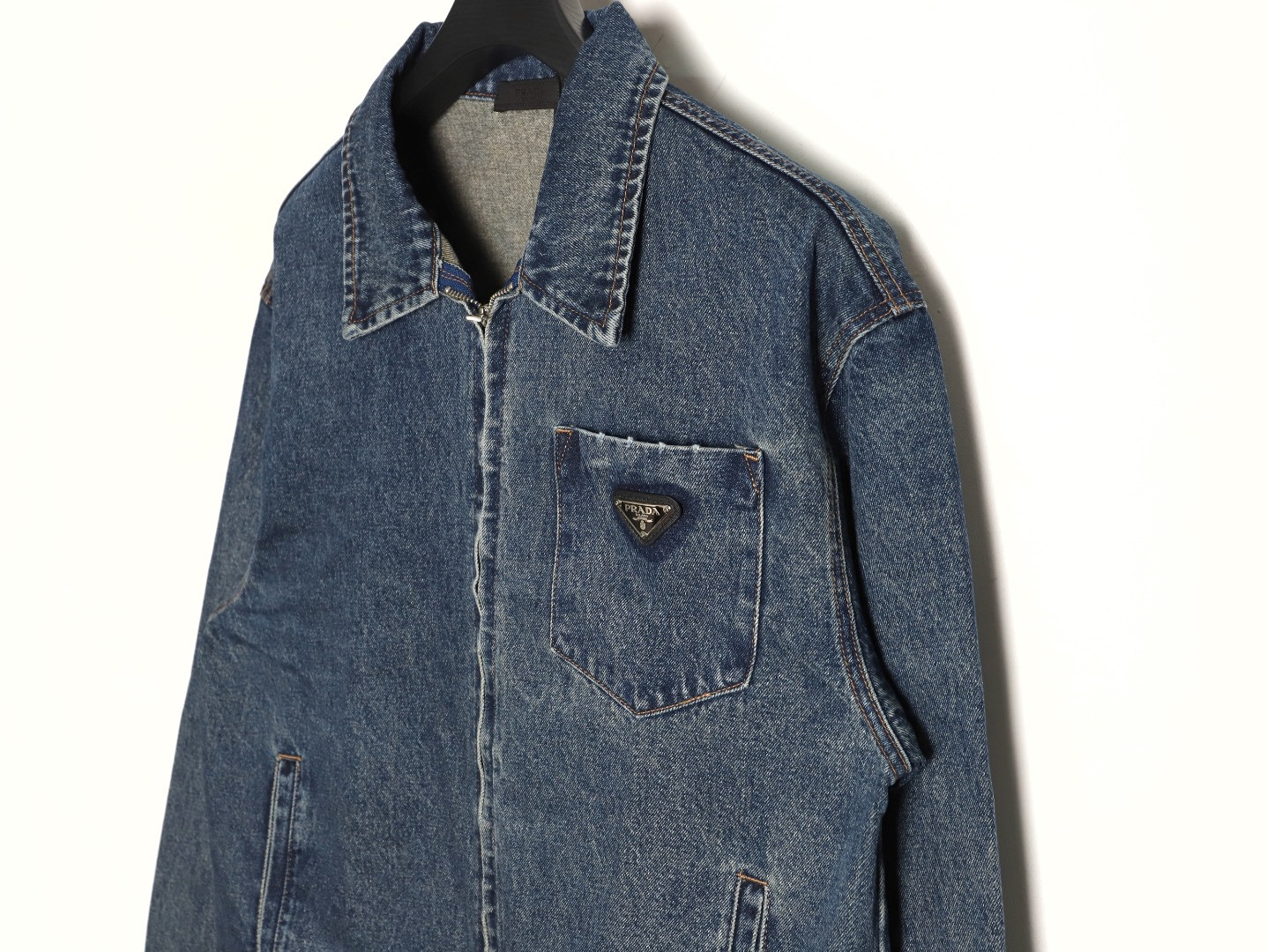 Pra*a Jacket
