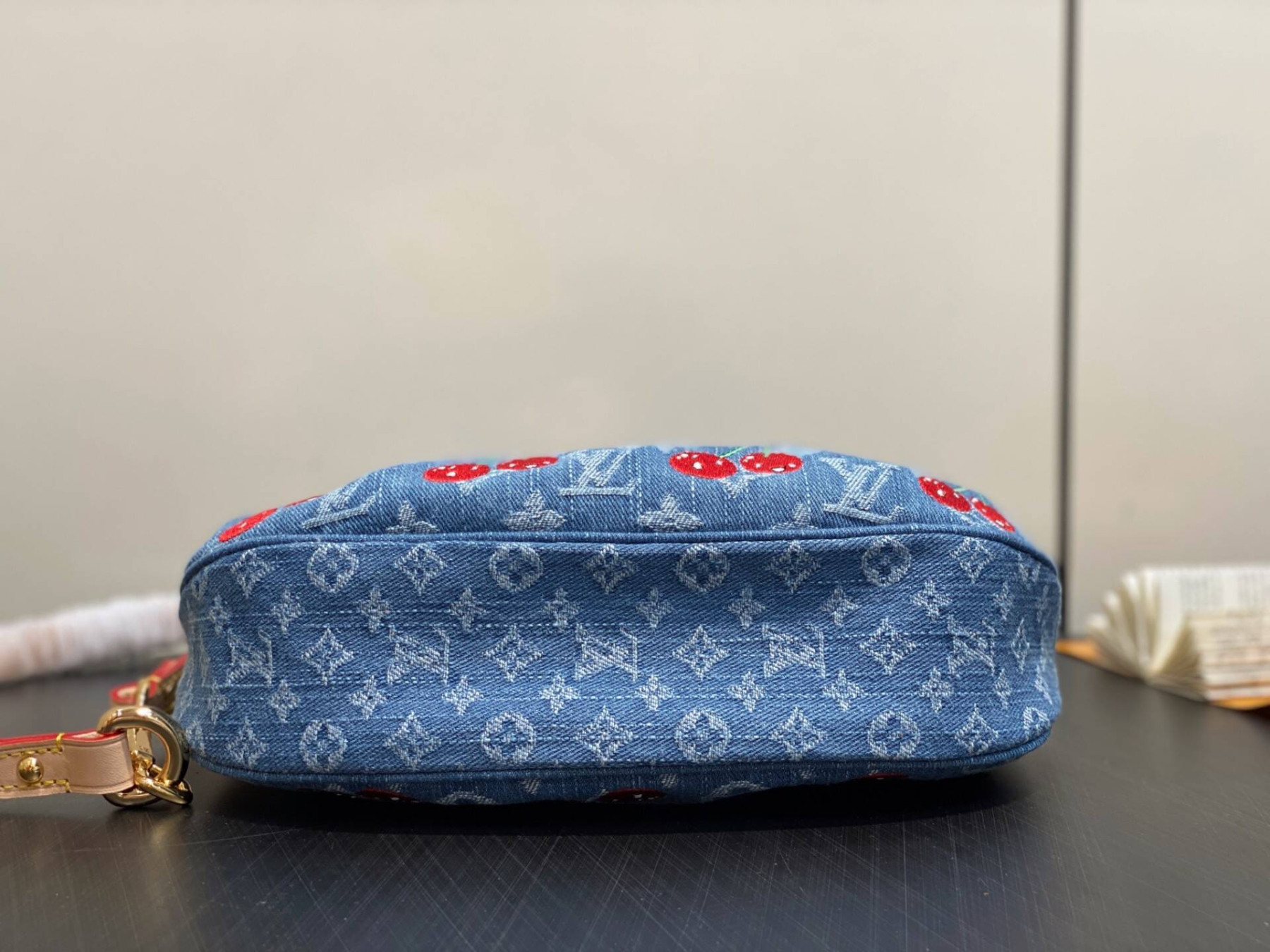 LV x TM Sunset M13680 27x18x3cm